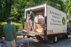 Best Office Cleanout  in Mary Esther, FL
